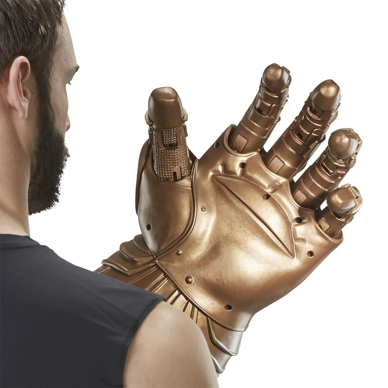 Avengers - Thanos Infinity Gauntlet mit Licht und Sound