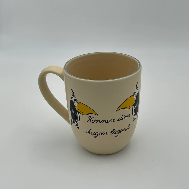 Große Tasse, Keramik, „Rabe“ mit Wunschnamen - Jeder Name ist möglich!