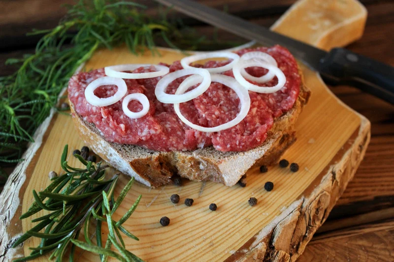 Zwiebelmettwurst [9820]