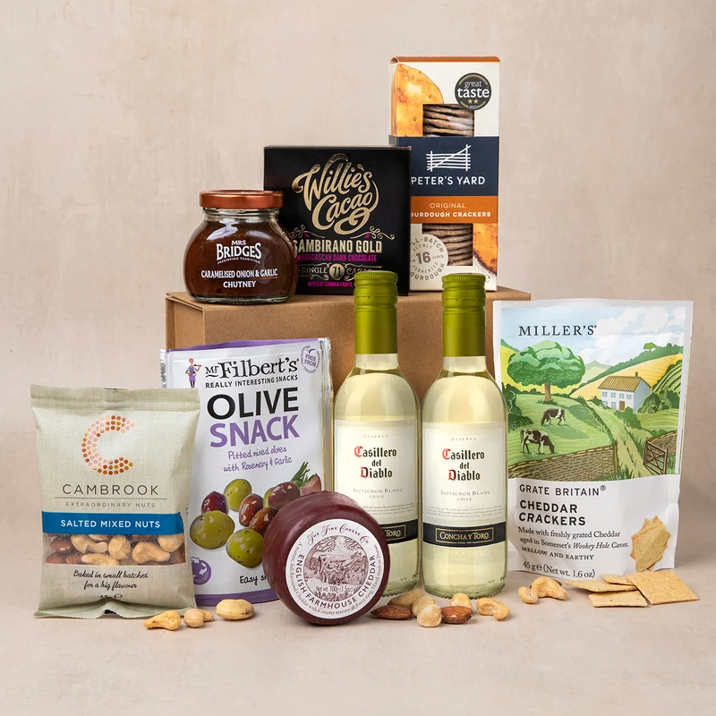 Luxury Cheese & Wine Hamper – White Duo