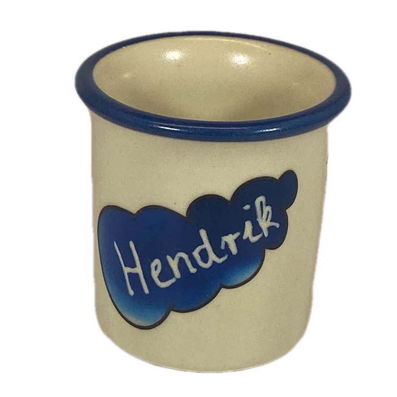 Eierbecher / Schnapsglas „Robbe Pirat“ mit Wunschnamen - Jeder Name ist möglich!