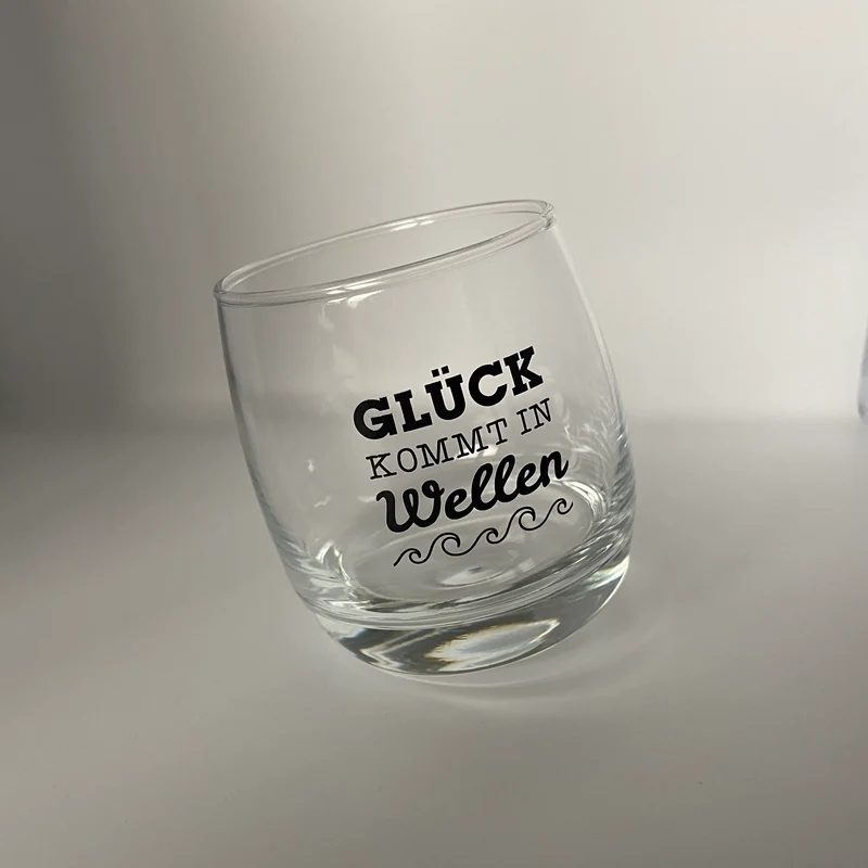Wackelglas „Glück kommt in Wellen“