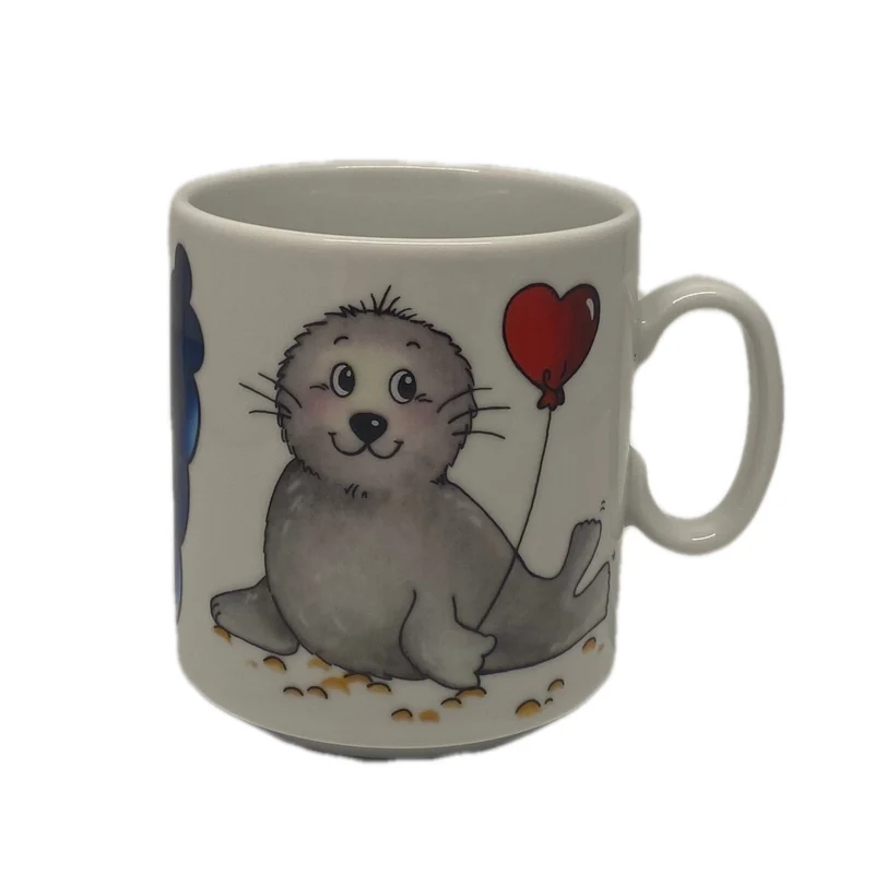 Tasse, Porzellan, „Robbe Herzluftballon“ mit Wunschnamen - Jeder Name ist möglich!