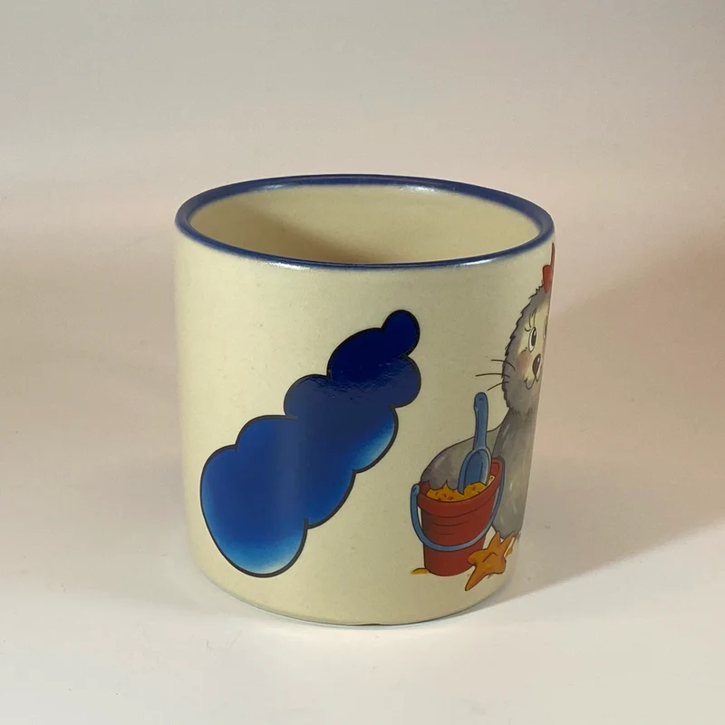 Tasse, Keramik, Robbe „Mädchen“ mit Wunschnamen - Jeder Name ist möglich!