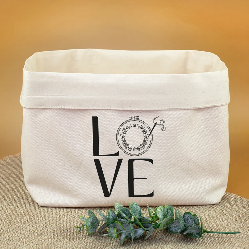 Stoffkorb für Stickzubehör 'LOVE' Motiv als Geschenk | Stickkorb aus Baumwolle für Garn & Handarbeit