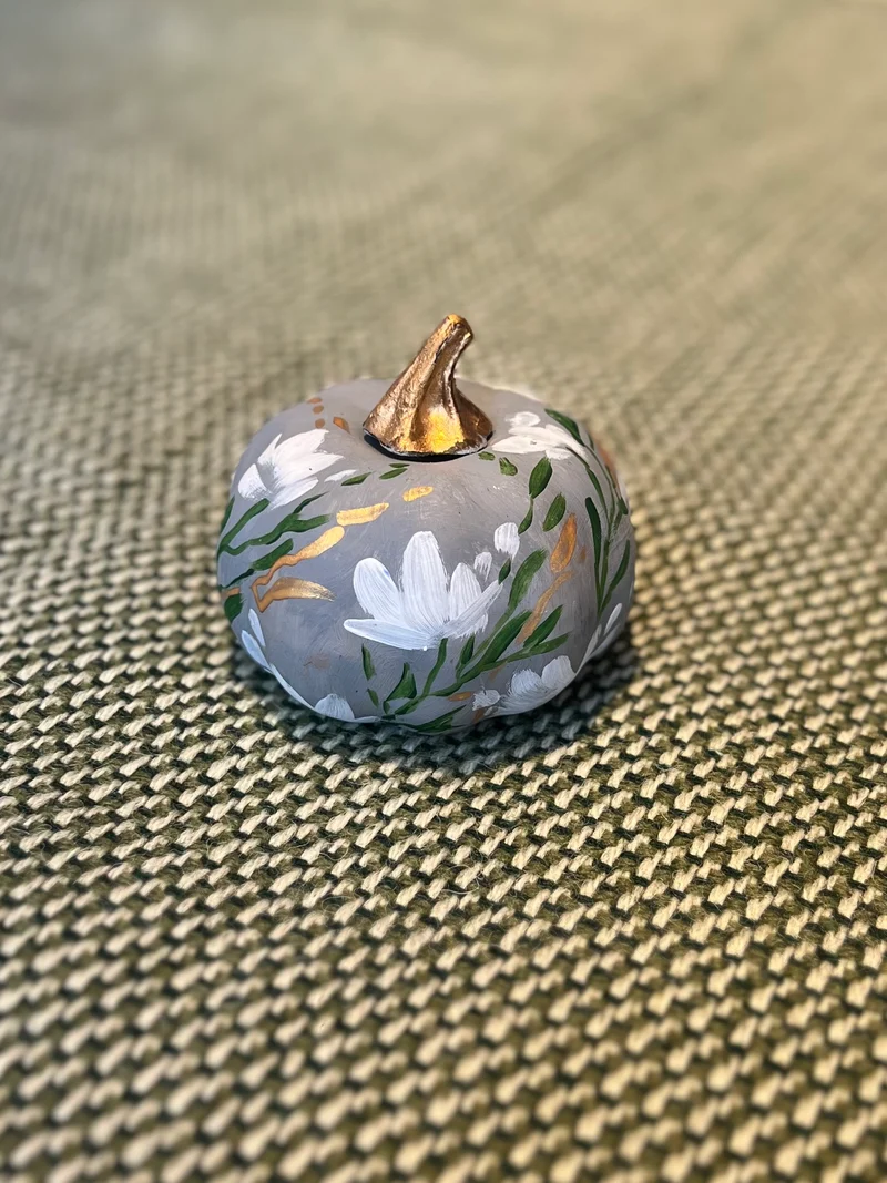 Wee Pumpkin | Sandra Shaw Art