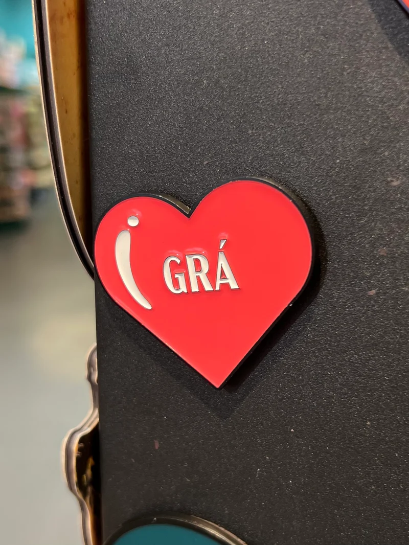Grá Heart Magnet | Born and Bred