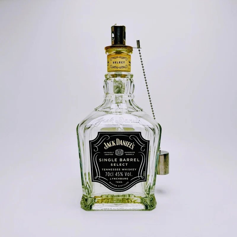 Whisky Öllampe aus echter Whiskyflasche – Handgemachte Upcycling Design Öllampe mit warmem Flammenlicht – Geschenkidee für Whisky Liebhaber