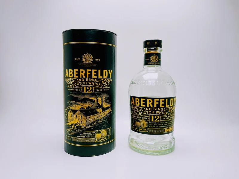 Whisky-Öllampe ”Aberfeldy” | Handgemachte Öllampe aus Aberfeldy Whiskey Flasche | Upcycling Deko | Individuelles Geschenk