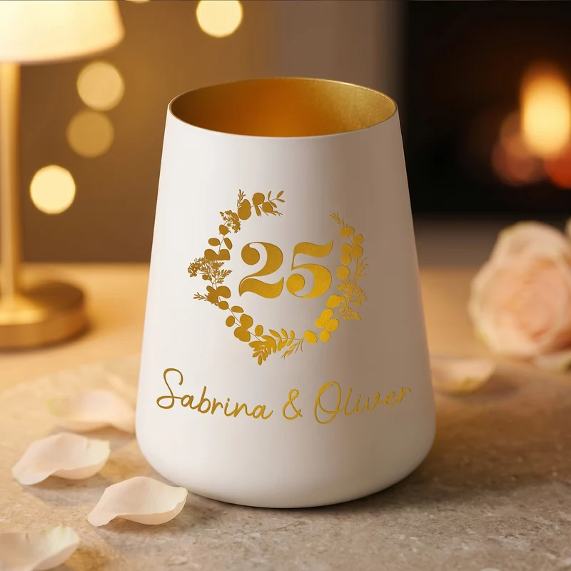 Windlicht zur Silberhochzeit mit Namen personalisiert | Deko Licht zum 25. Hochzeitstag mit Gravur