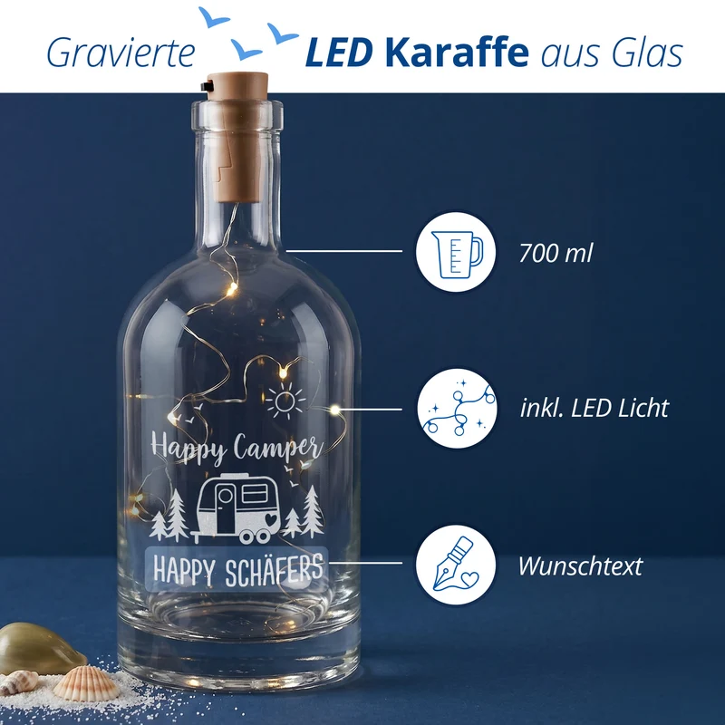 LED Karaffe 'Happy Camper' mit Wunschtext personalisiert | Camping Flaschenlicht aus Glas | Deko Licht
