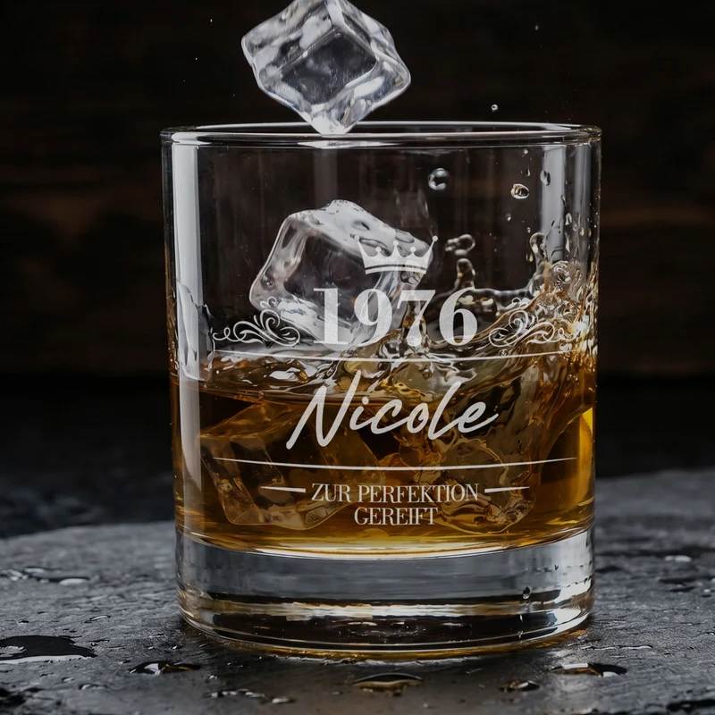 Whiskey Glas mit Gravur als Geschenk zum Geburtstag | Whiskyglas personalisiert mit Name, Jahr & Krone
