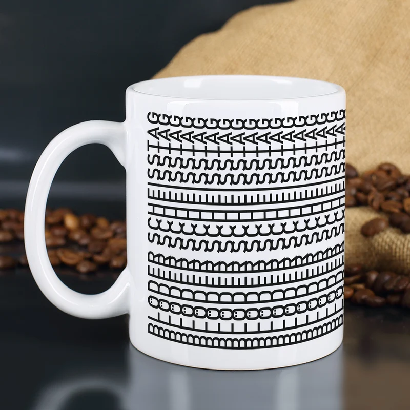 Kaffeetasse 'Blöder Scheißtag' | Tasse mit versteckter Botschaft als lustiges Geschenk mit Humor