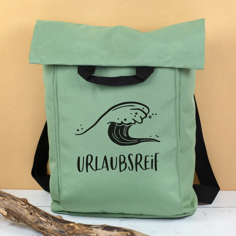 2-in-1 Rucksack & Tasche personalisiert mit Wunschtext und Wellenmotiv für Strand, Wandern & Urlaub