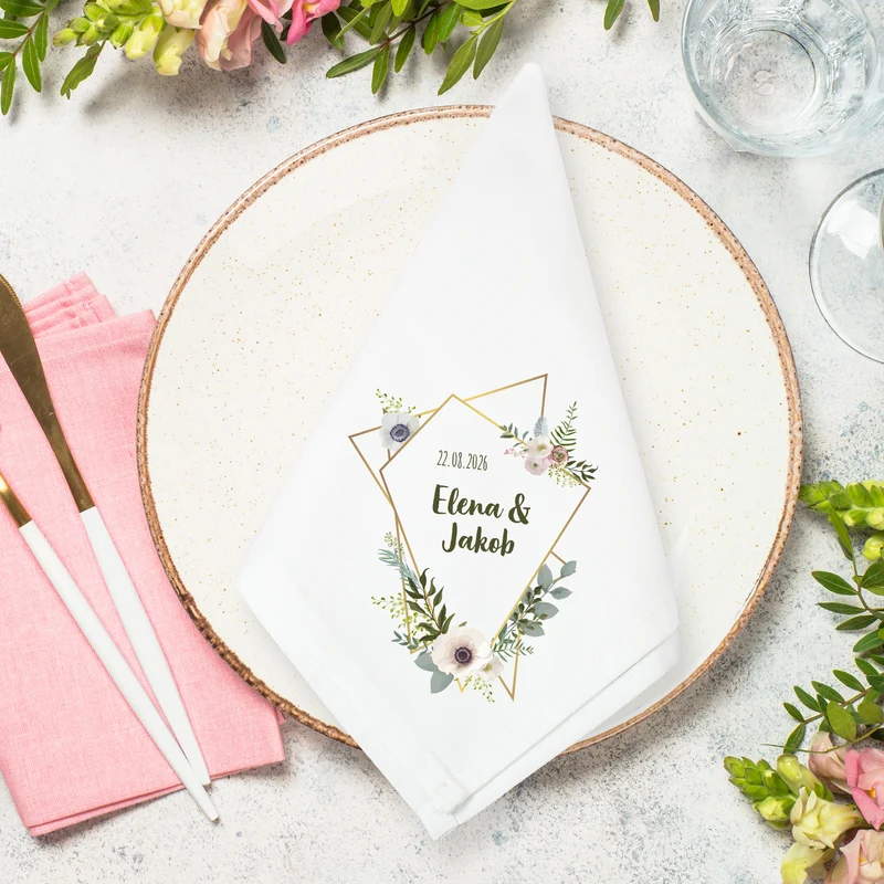 Personalisierte Stoffserviette zur Hochzeit mit Eukalyptus & Blumenrahmen | Tischdeko mit Namen & Datum