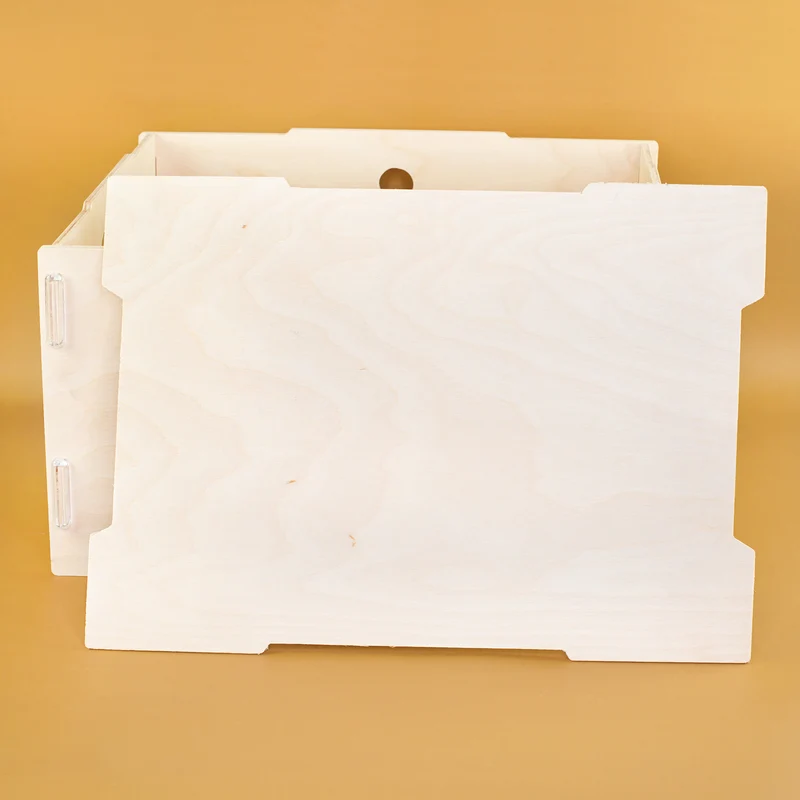 Personalisierbare Spielzeugkiste aus Holz mit Deckel | clipfritz® Aufbewahrungsbox stapelbar