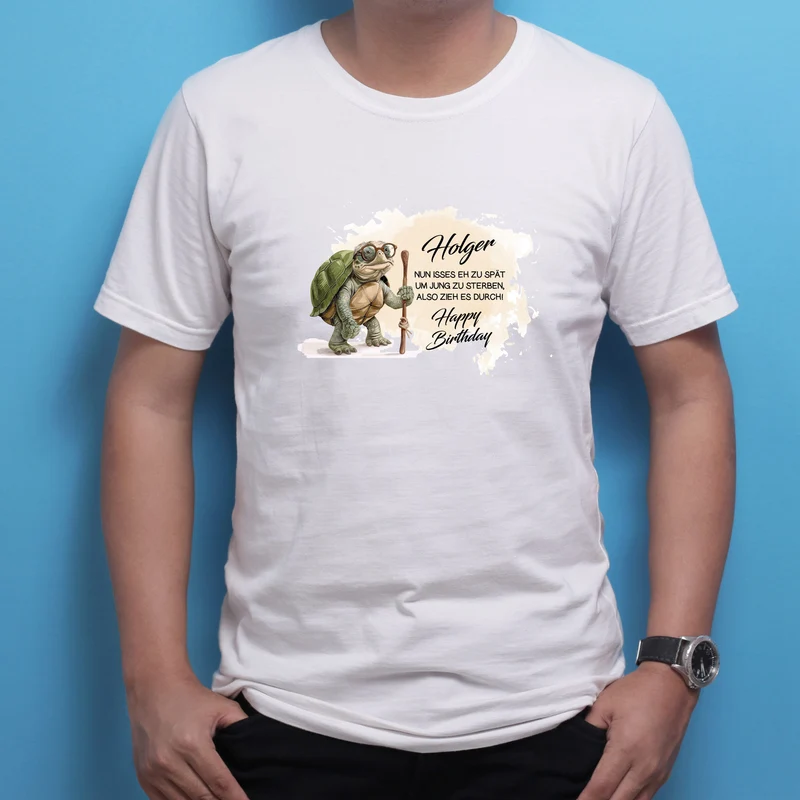 Lustiges T-Shirt zum Geburtstag personalisiert mit Name | 'Zu alt um jung zu sterben'