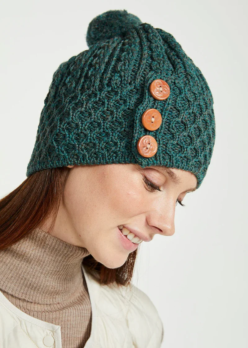 Aran Merino Wool Button Hat with Pom Pom - Natural