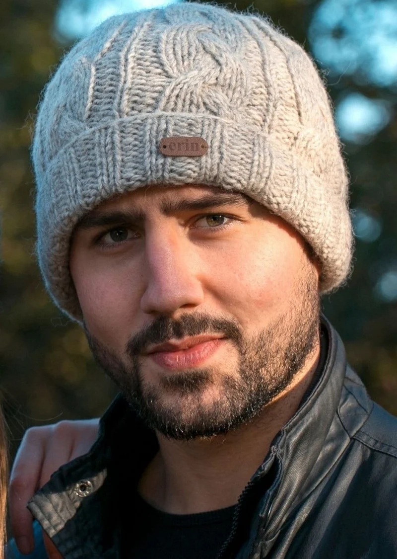Erin Aran Cable Turnup Hat | Oatmeal Wool