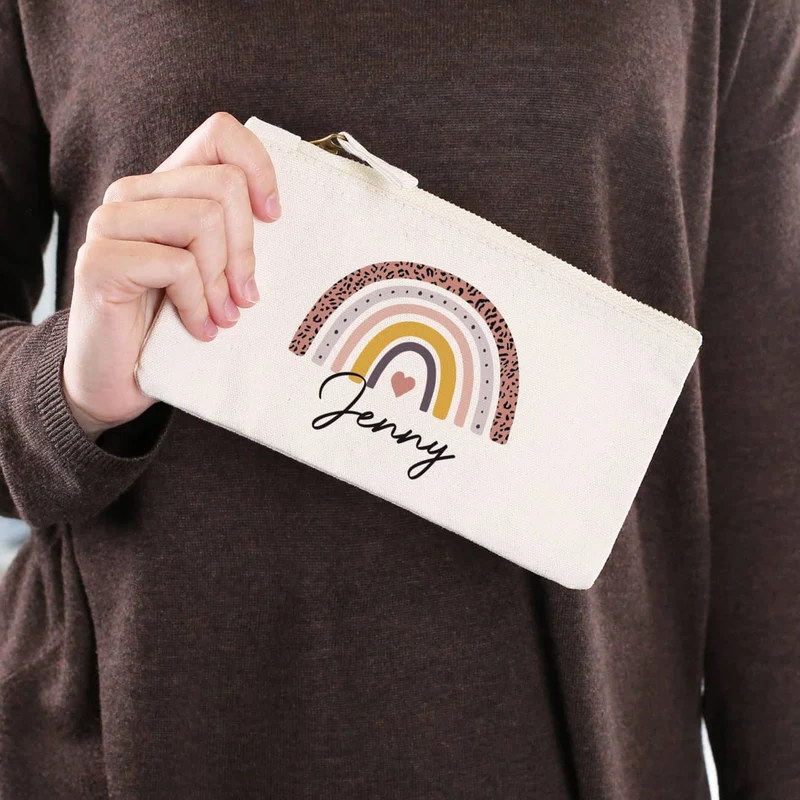 Kosmetiktasche mit Regenbogen-Motiv und Name, 2 Farben zur Auswahl