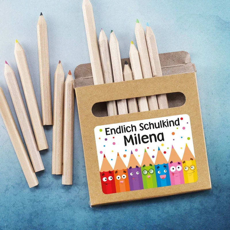 Endlich Schulkind Tasse mit lustigem Stiftemotiv und Namensaufdruck