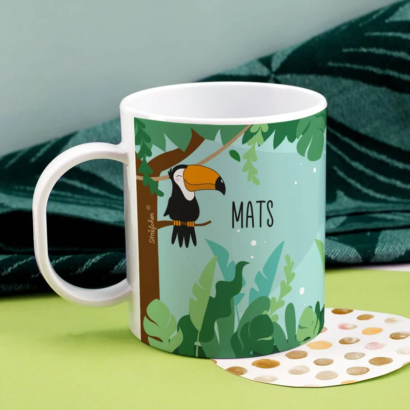 Kunststofftasse mit Dschungelmotiv, Tiger, Tucan und Ihrem Wunschnamen