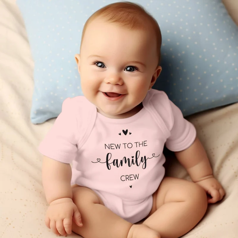 Rosa Babybody -New to the Crew- persönlich bedruckt