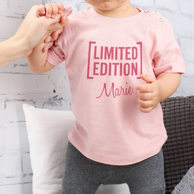 Rosa T-Shirt für Babys Limited Edition mit Name