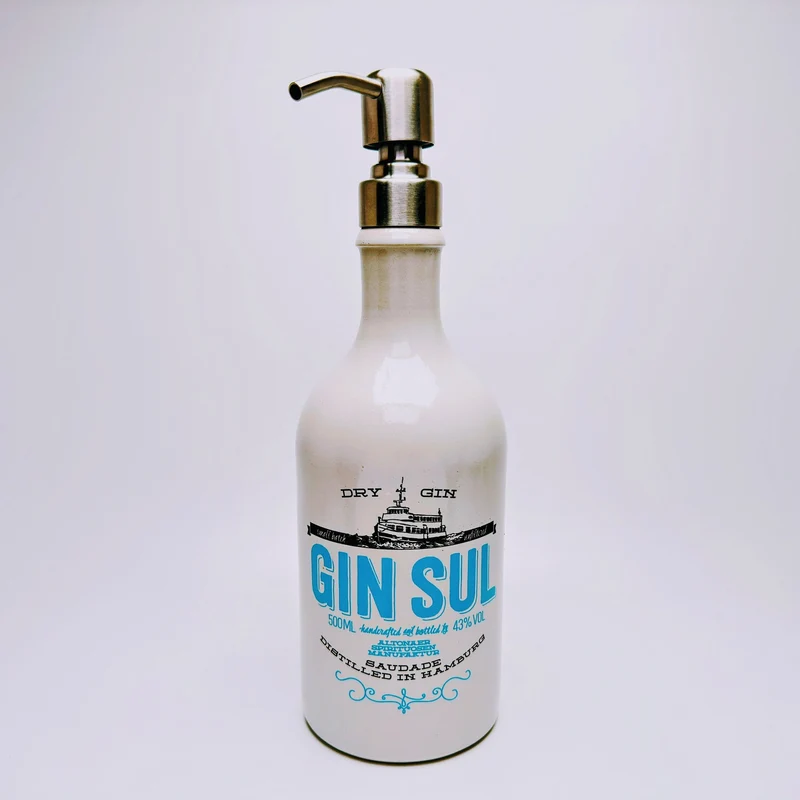 Gin Sul Seifenspender “Sul Spender” | Upcycling Pumpspender aus Gin Sul Flasche | Nachfüllbar | Deko Bad Geschenk Hamburg | 500ml - H:27cm
