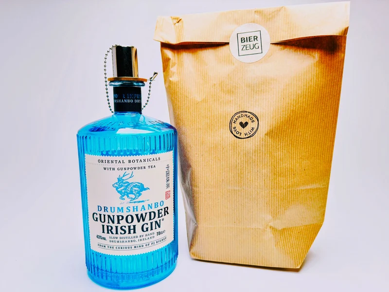 Gin Öllampe “Gunpowder“ | Handgemachte Öllampe aus Gunpowder Gin Flaschen | Upcycling | Handgefertigt | Individuell | Geschenk | Deko | H:20