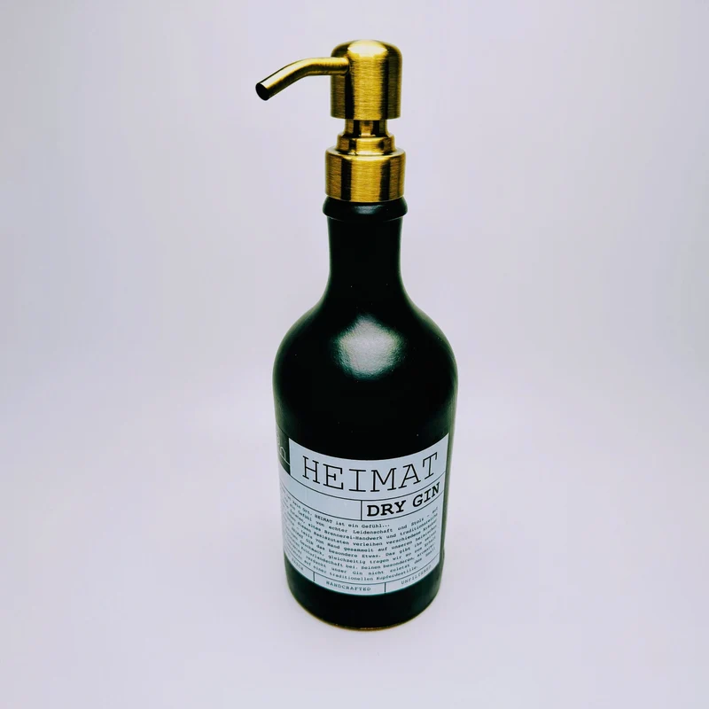Gin-Seifenspender “Heimat” | Upcycling Pumpspender aus Heimat Gin Flaschen | Nachfüllbar mit Seife, Spüli | Deko Bad Geschenk | 500ml