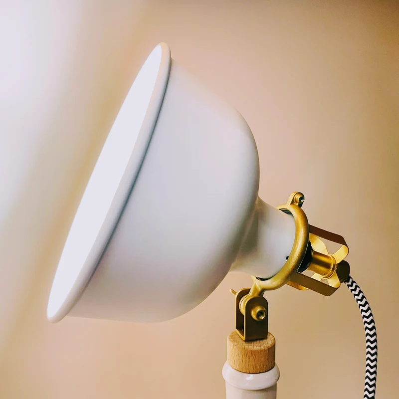 Gin Mare Vintage-Lampe | Handgemachte Upcycling Tischlampe aus Gin Mare | Einzigartige Geschenkidee | Deko-Licht | Upcycling Leuchte