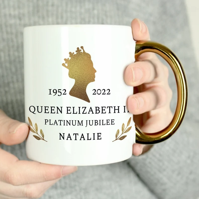 Personalised Platinum Jubilee Gold HandLED Mug