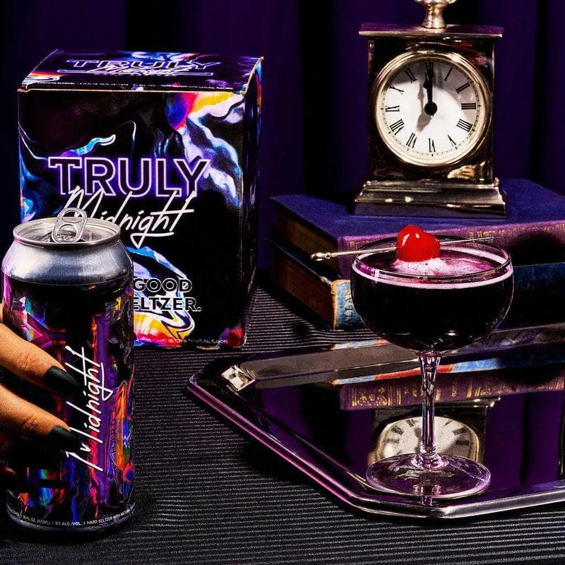 Truly Midnight Seltzer