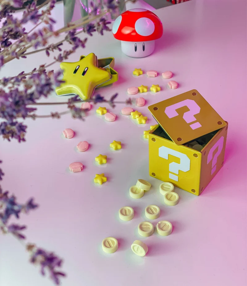 Super Mario - Fragezeichen Box mit Erdbeer-Bonbons