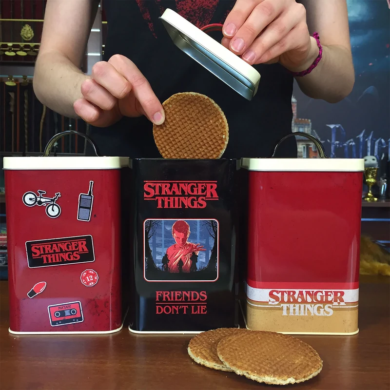 Stranger Things - Retro Dosen Set