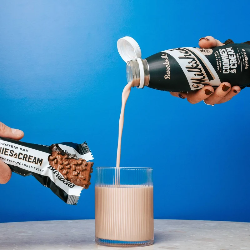 Barebells Cookies & Cream Protein Milkshake, Germany - 8 X 330ML | 2 Day Lead Time