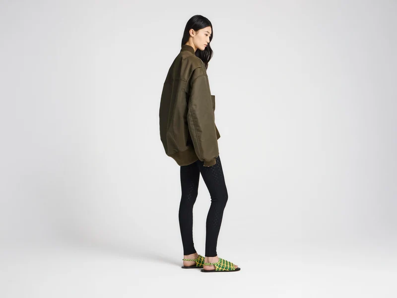 WOMENS OVERSIZED TIPPED HEM BOMBER JACKET IN MILITARY GREEN