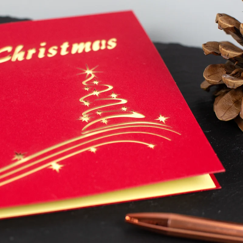 3D Weihnachts-Grußkarten mit aufklappbarem Scherenschnitt-Motiv