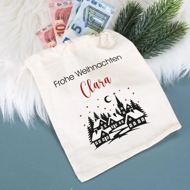 Personalisierter Geschenksack zu Weihnachten mit Wunschtext | Baumwollbeutel mit Winterdorf-Motiv