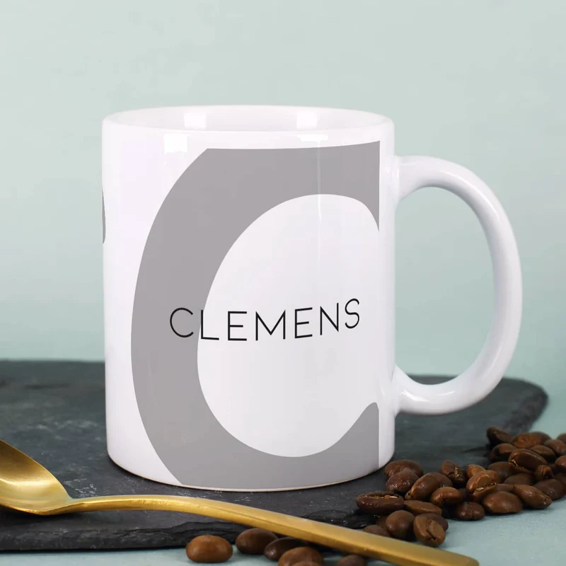 Moderne Keramiktasse - Monogramm - in verschiedenen Farben