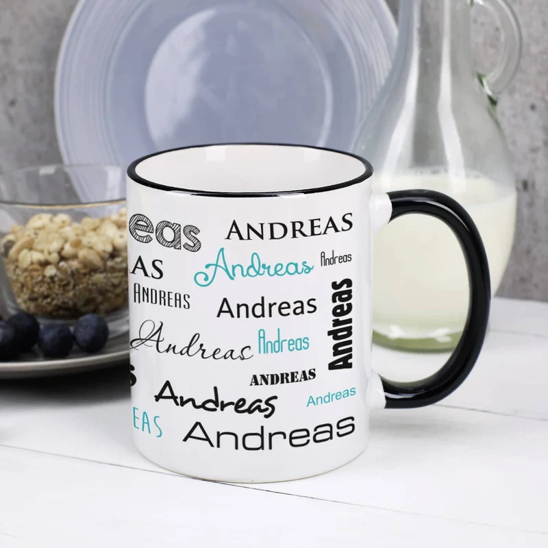 Tasse mit Ihrem Namen in verschiedenen Schriftarten und Farben