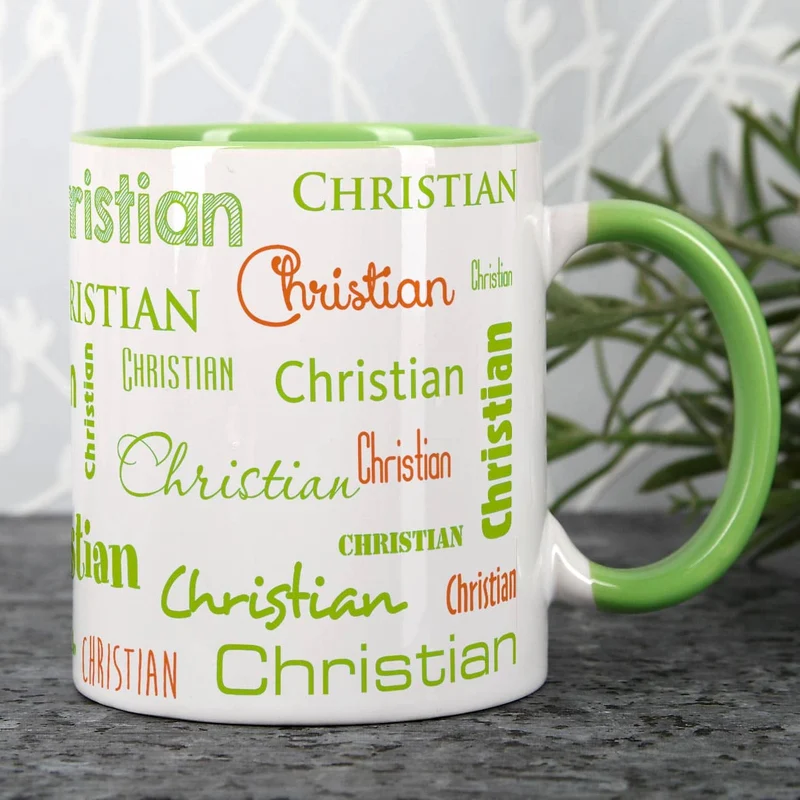 Tasse mit Ihrem Namen in verschiedenen Schriftarten und Farben