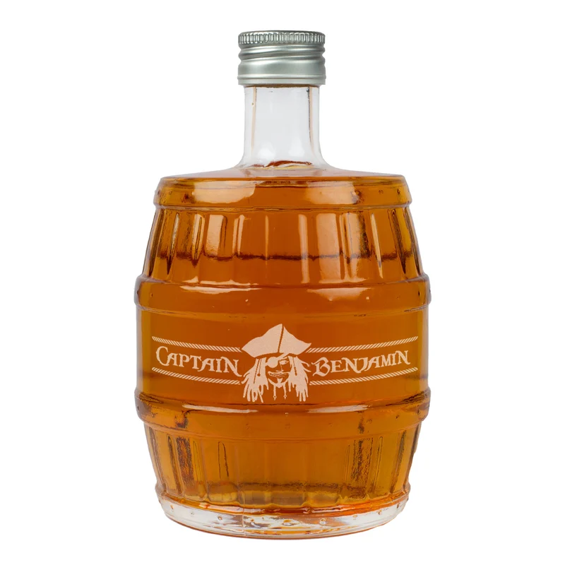Gravierte Rum Flasche - Fass - mit Captain Motiv