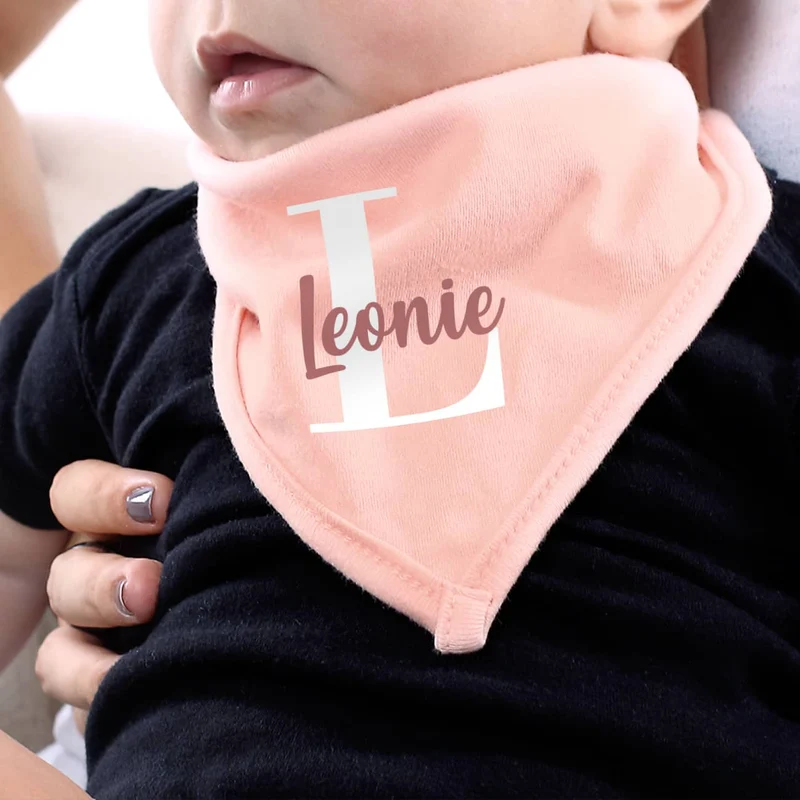 Halstuch für Babys mit Initiale und Namensaufdruck