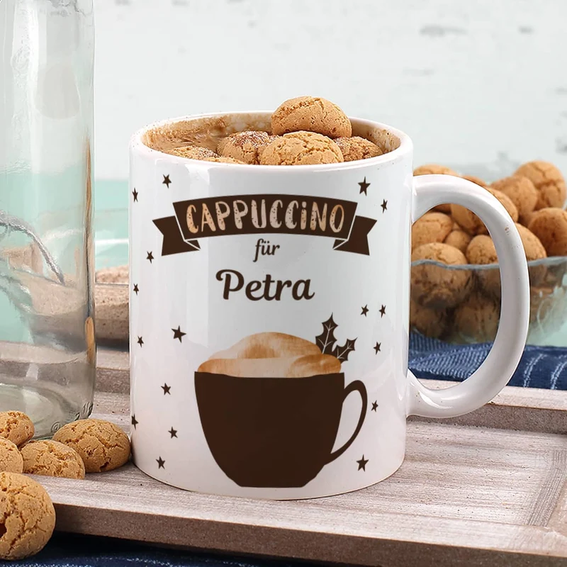 Bedruckte Tasse Winter-Cappuccino mit Name