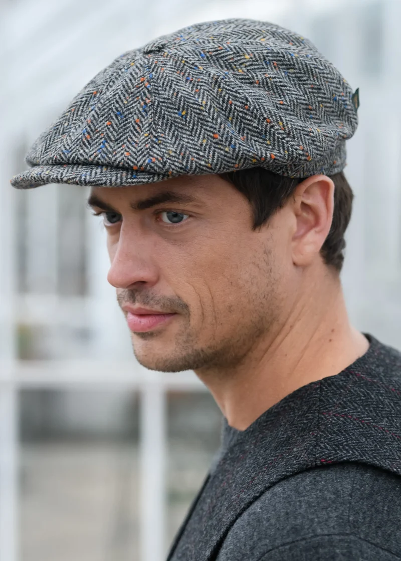 Mucros Grey 8-Piece Wool Driving Cap - Peaky Blinders Style