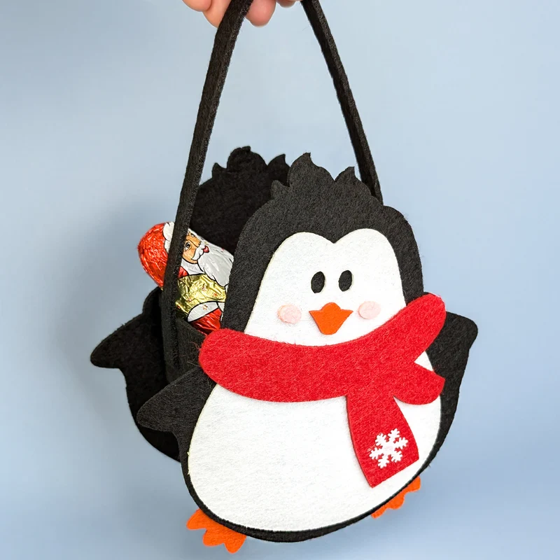 Geschenktasche aus Filz zu Weinachten mit verschiedenen Motiven und Tragegriff