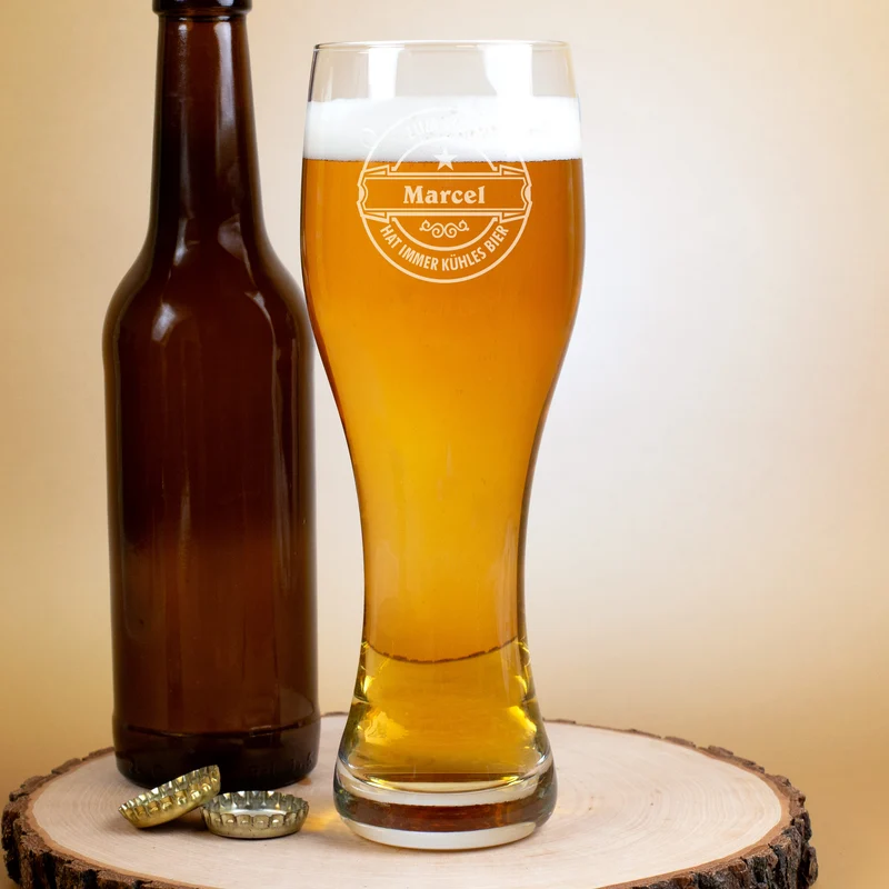 Weizenbierglas von Leonardo mit Wunschnamen - Zum Wohl - 2 Größen wählbar