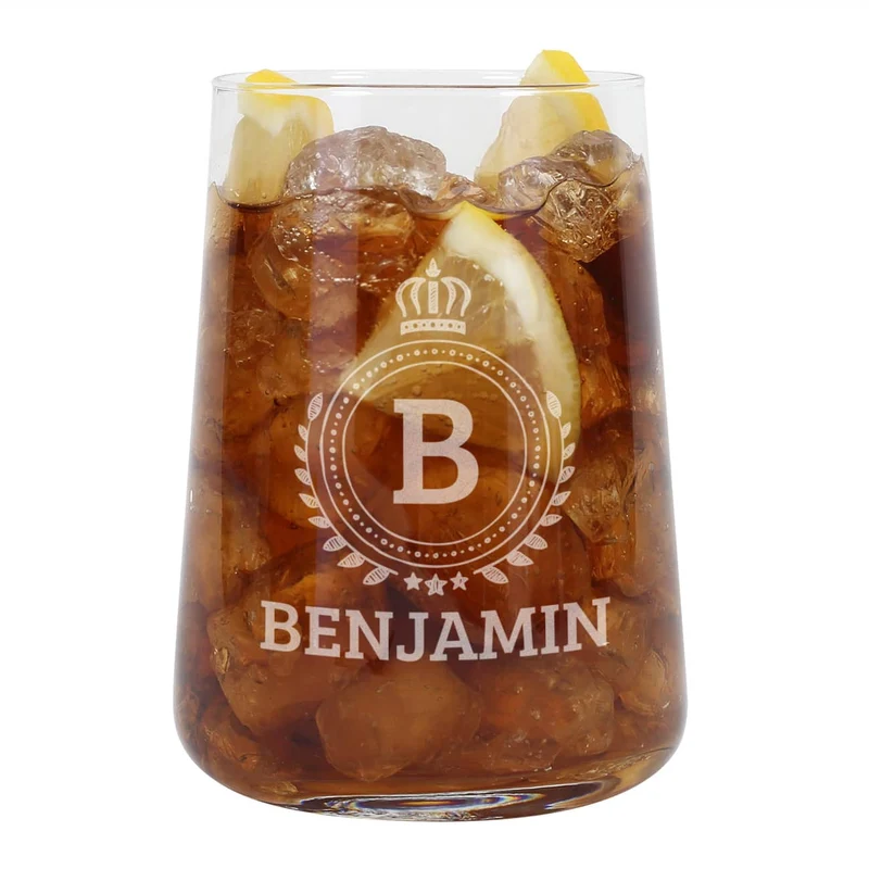 Trinkglas mit Name und Initial zum Geburtstag oder Vatertag